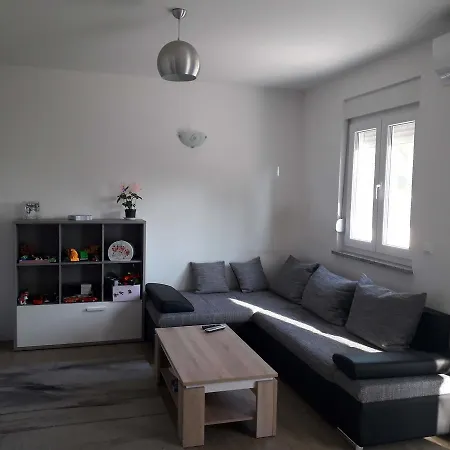 House Sanja Apartment Ljubač