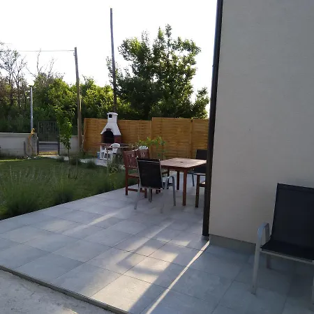 House Sanja *